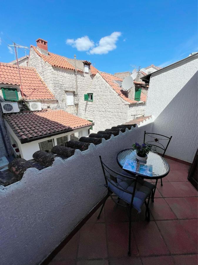 House Ivancic-Free Parking Trogir Exterior foto